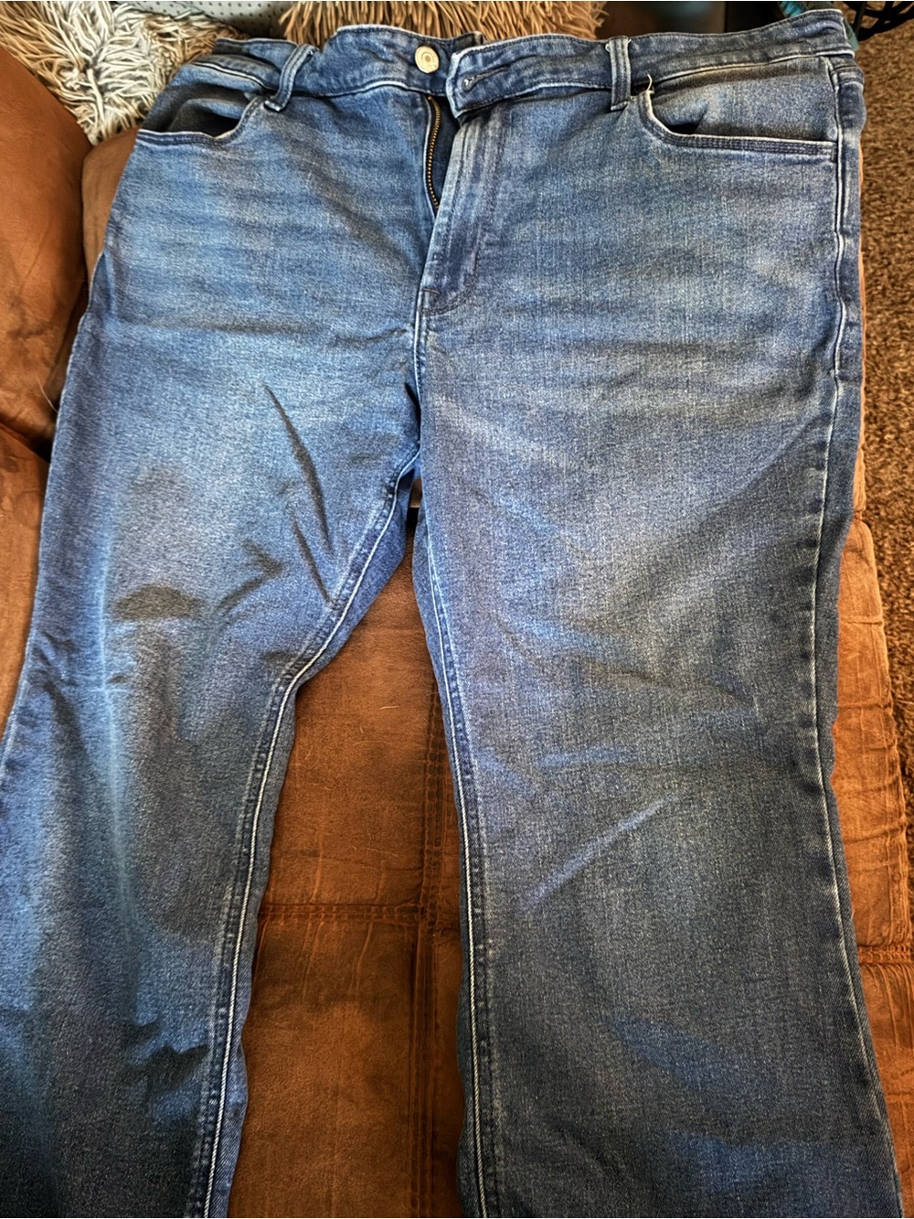 Classic Women's Bootcut Jeans in Blue Denim